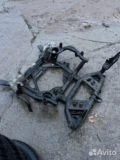 Опора радиатора range rover l322