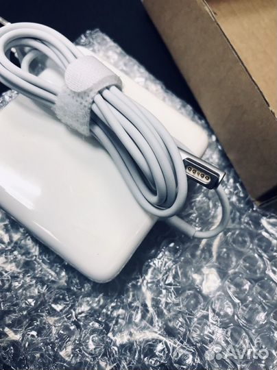 Адаптер питания Apple MagSafe 60 Вт с разъемом «L»