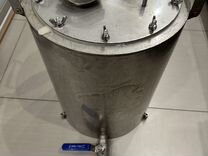 На фабрике керамической посуды. Экономические задачи егэ. Вероятность получения бракованной детали 0,1. Задачи с автоматами на вероятность. Как найти вероятность.