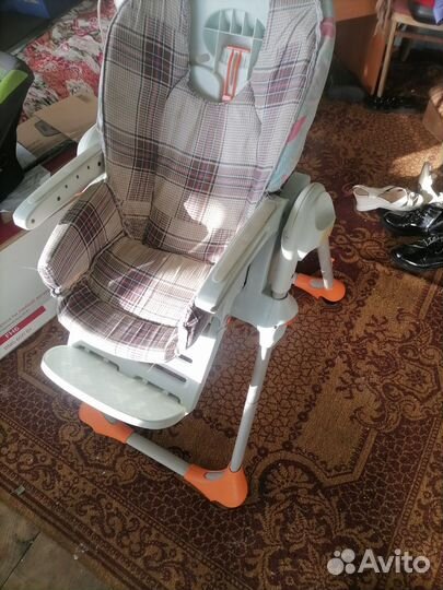 Стульчик для кормления