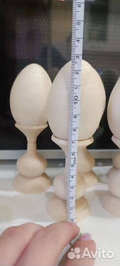 Деревянные яйца для оплетения на подставках