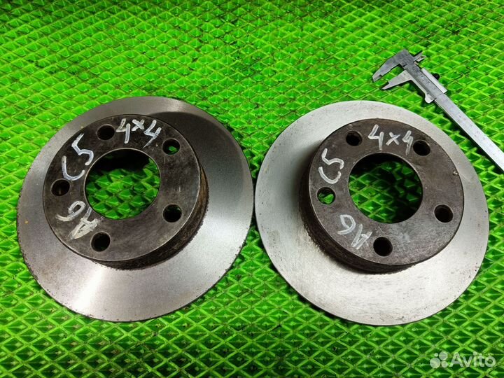 Тормозной диск Audi A6C5 quattro Passat b5 4 x 4