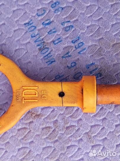 Щуп масляный Audi A6 C5 2.5 TDI