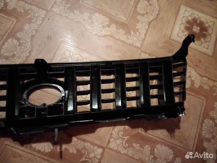 Toyota land cruiser prado 90 Решётка радиатора