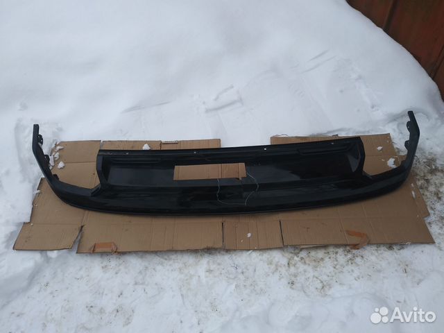 Юбка заднего бампера Volkswagen Touareg 3