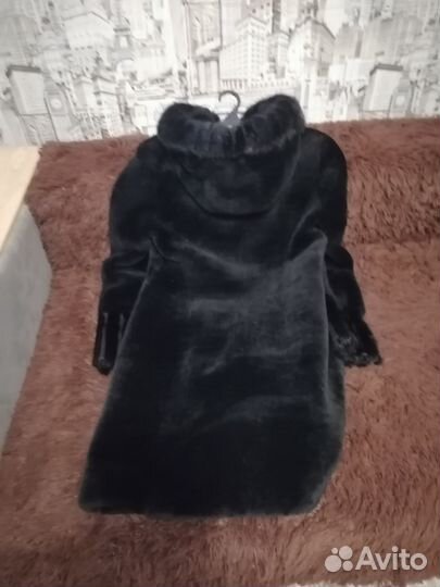 Шуба мутоновая с норкой