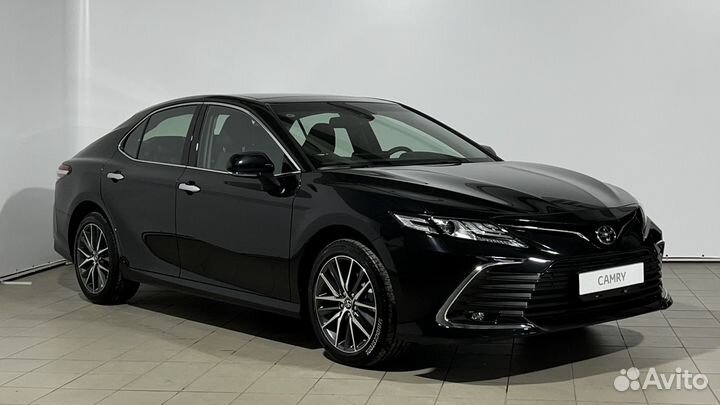 Toyota Camry, 2022