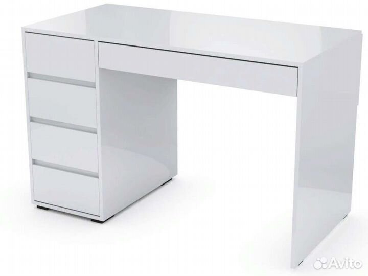 Компьютерный стол белый глянец
