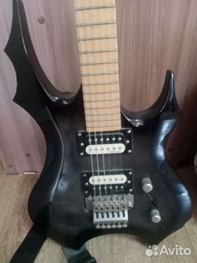 Электро гитара Zombie