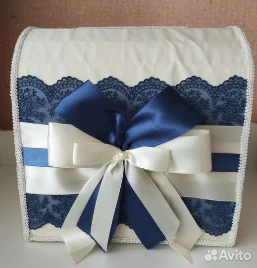 Свадебный сундук для денег