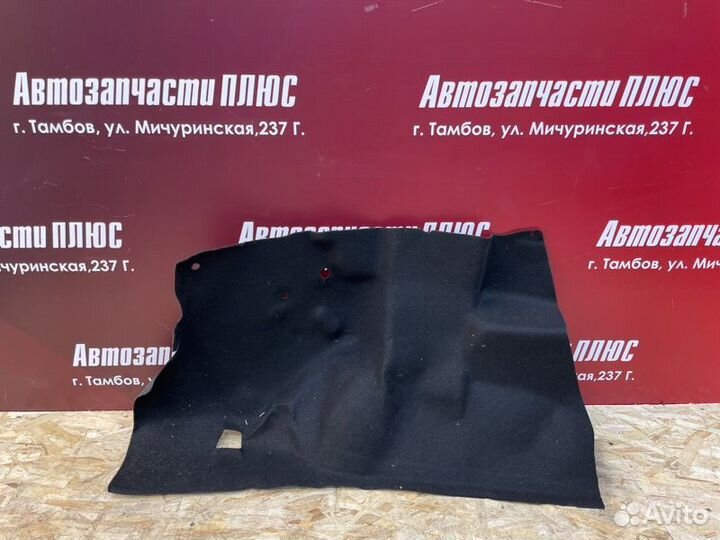 Обшивка багажника левая Renault Logan