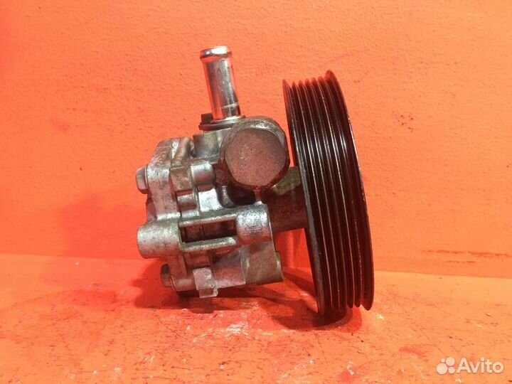 Насос гура для Dodge Caliber ECN, 2.0 (Б/У)