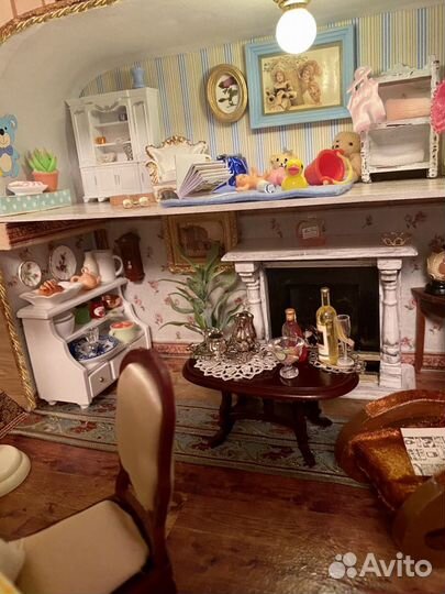 Кукольный домик чемоданчик Двухэтажный