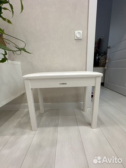 Банкетка для пианино