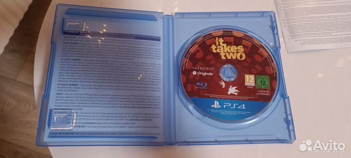 Диск с игрой It takes two PS4, PS5