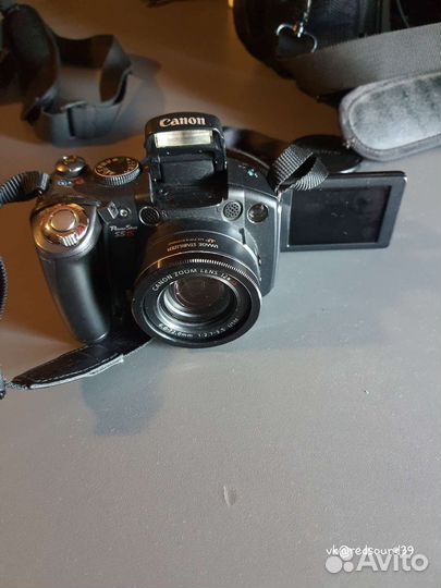 Canon PowerShot s5 is