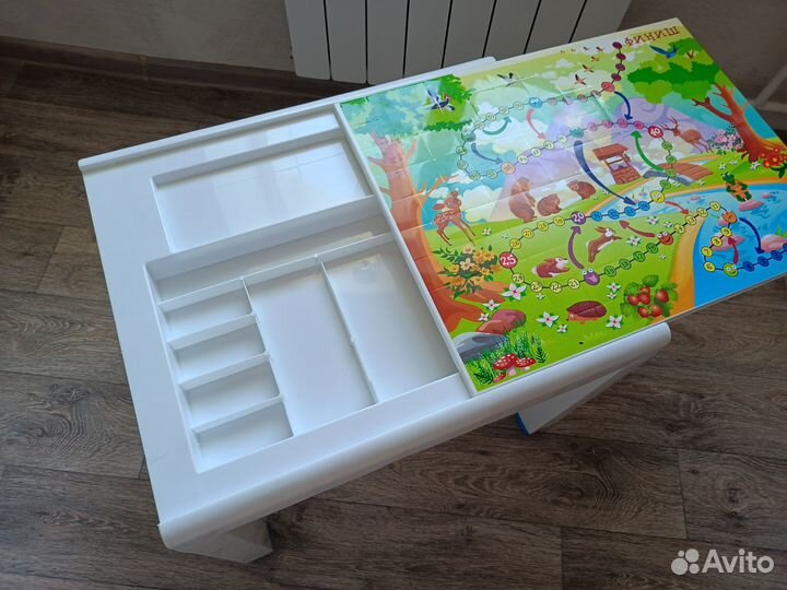 Детский стол