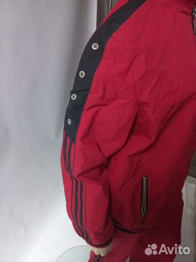 Спортивный костюм женский