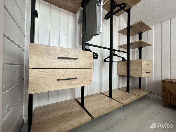 Гардеробная система в стиле лофт