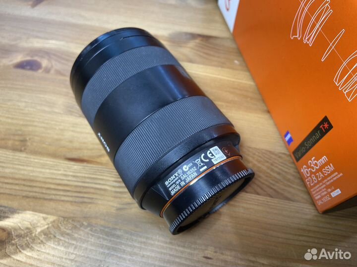 Sony Carl Zeiss T* 16-35mm f/2.8 ZA SSM (SAL-1635)