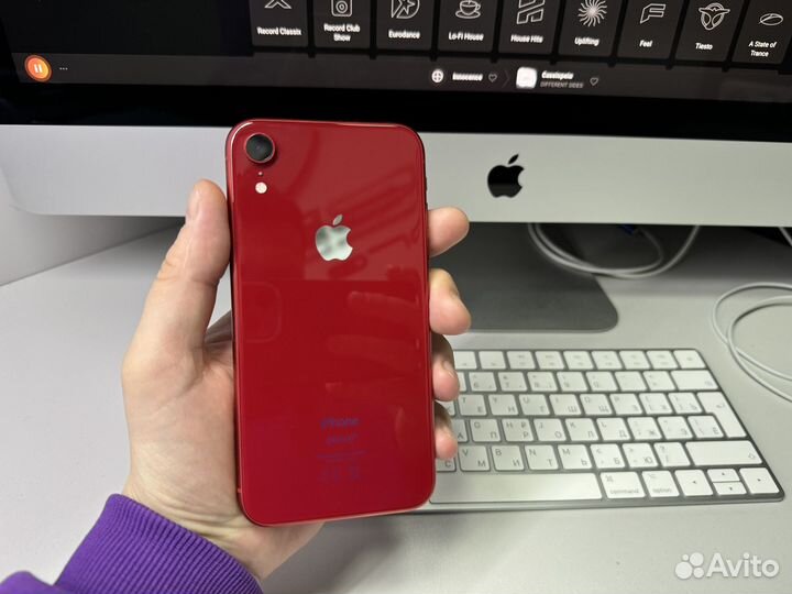 iPhone Xr, 64 ГБ