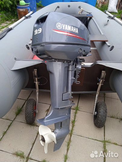Продам лодку с мотором