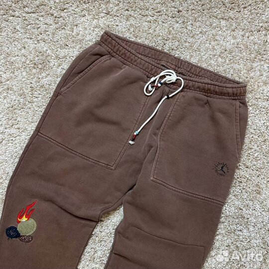 Jordan Flight Pants x Travis Scott