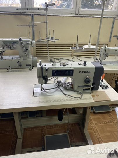 Промышленная швейная машина typical