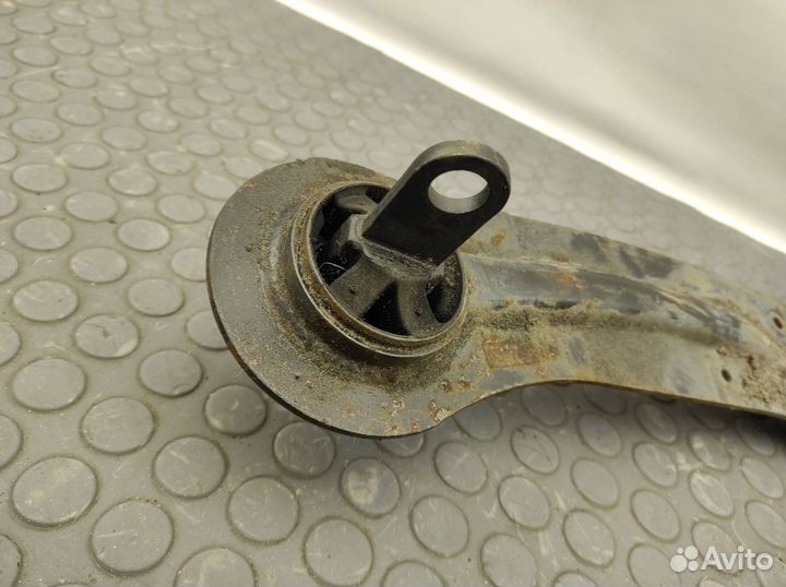 Кулак поворотный задний правый Ford Focus 3 CB8