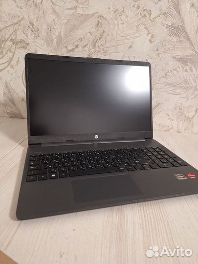 Ноутбук HP Laptop 15s-eq2024ur