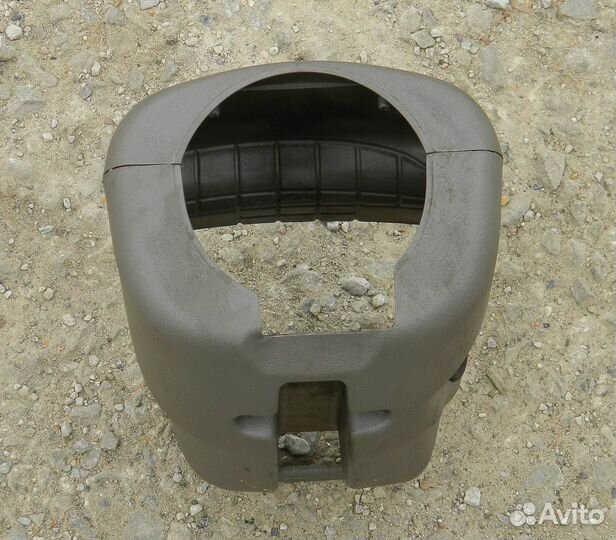 Кожух подрулевой Mitsubishi Galant 8