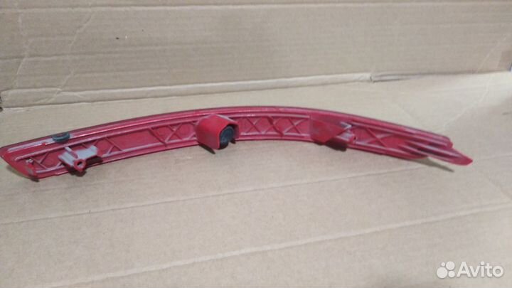 Отражатель в бампер задний левый KIA RIO (2015)