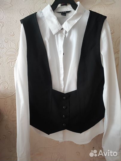 Комплект женской одежды 44