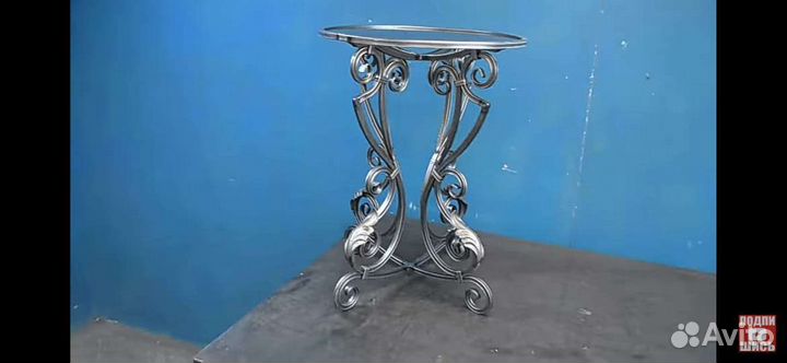 Полка под цветы