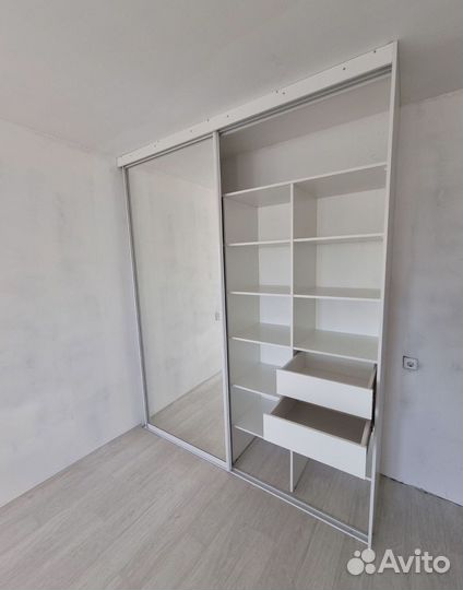 Шкаф в спальню