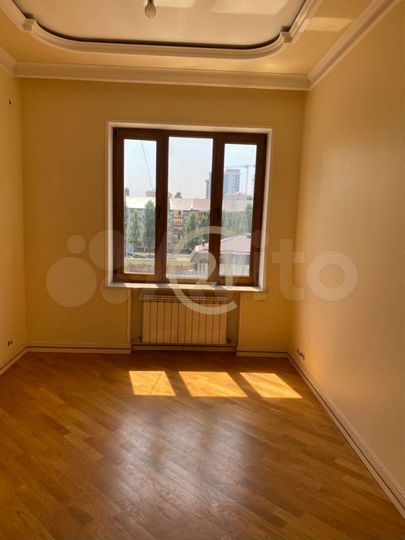 3-к. квартира, 90,8 м², 4/5 эт.