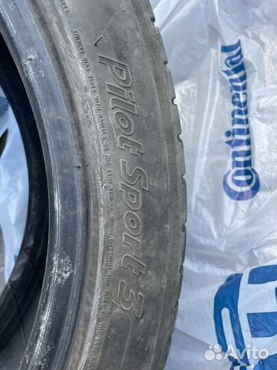 Michelin Pilot Sport 3 235/45 R18 98Y