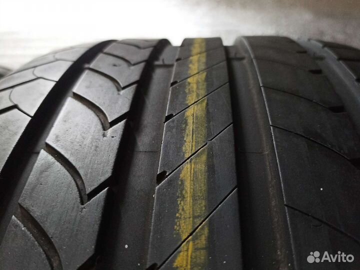 Goodyear EfficientGrip 285/40 R20