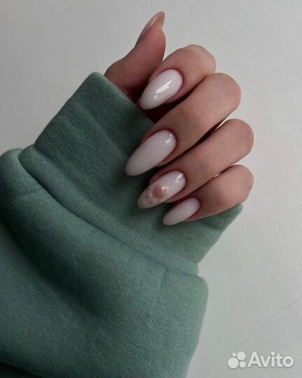 Маникюр на дому