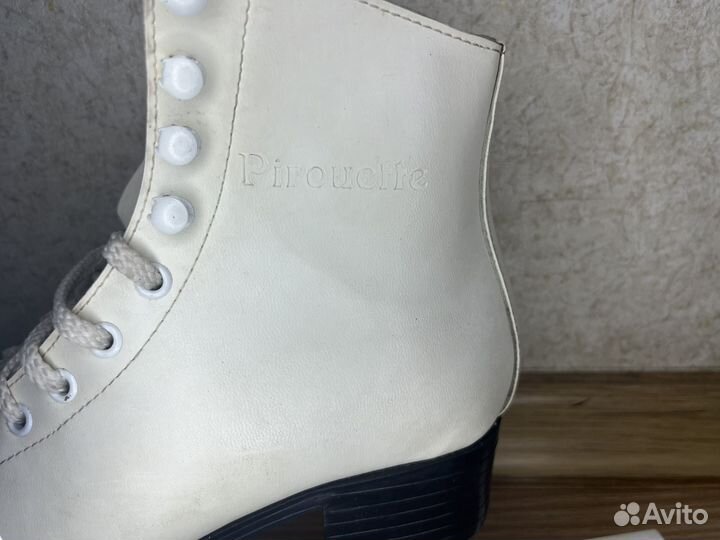 Коньки фигурные женские 37