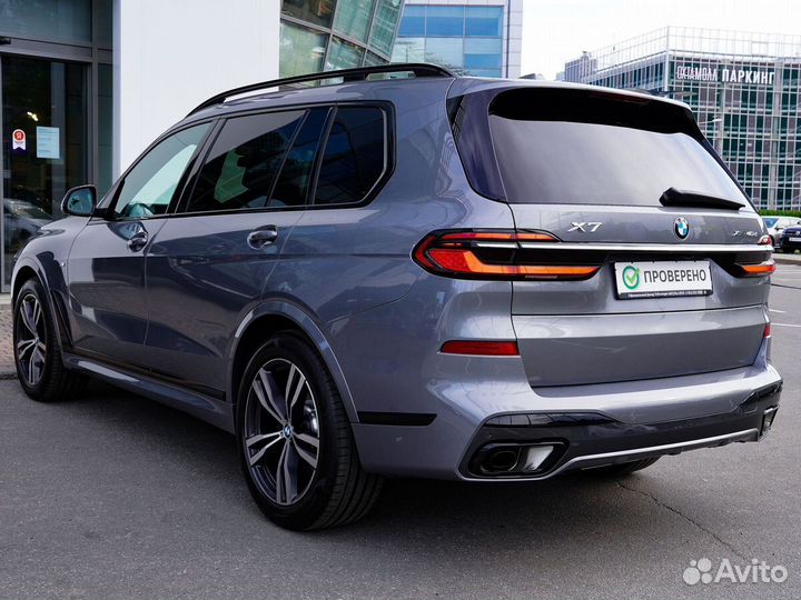 BMW X7 3.0 AT, 2022, 966 км