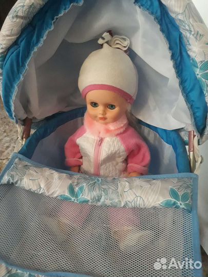 Коляска для кукол