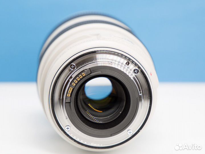 Canon EF 70-300mm f/4-5.6L IS USM как Новый