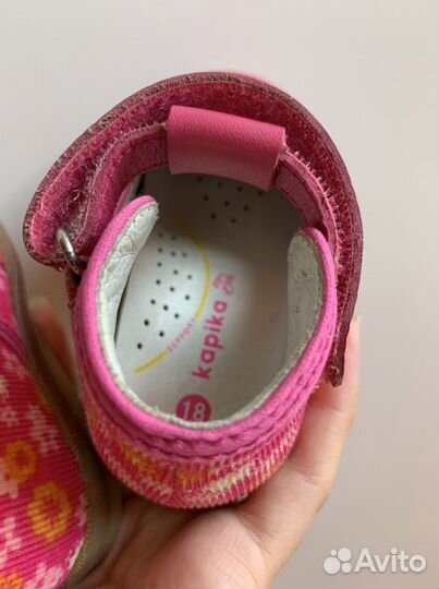 Ботинки для девочки новые 18 размер