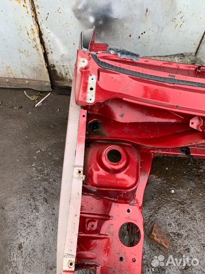 Лонжерон передний правый Renault Duster K4MA606