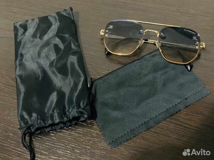 Солнцезащитные очки