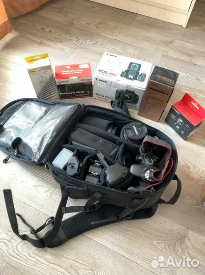 Продам комплектом Canon