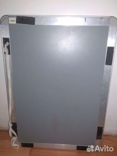 Металическая рамка