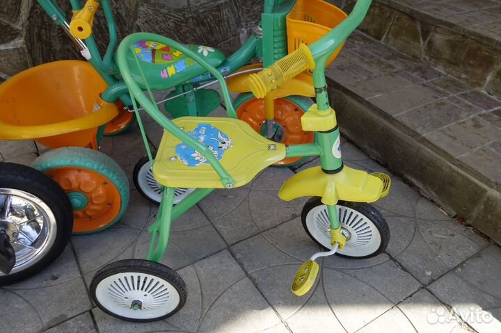 Велосипед детский 3 колеса с ручкой