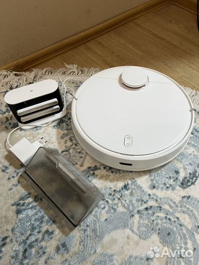 Робот пылесос